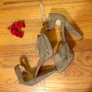 Gray suede ankle strap Michael Kors heels!